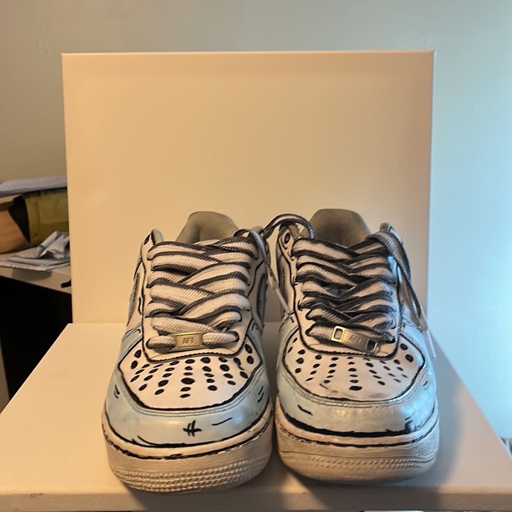 Custom Nike Air Force ones men’s size 11 cartoon blue, and white - Picture 3 of 3